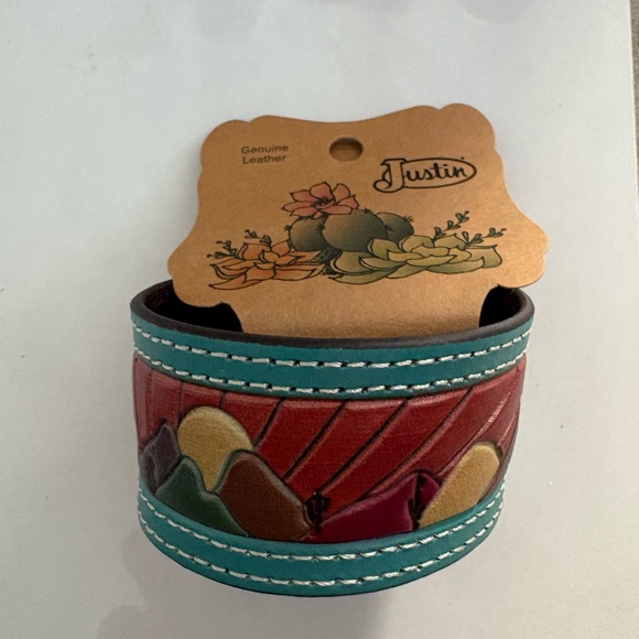 Justin Boots Multicolor Leather Bracelet & Earrings - Picture 2 of 3